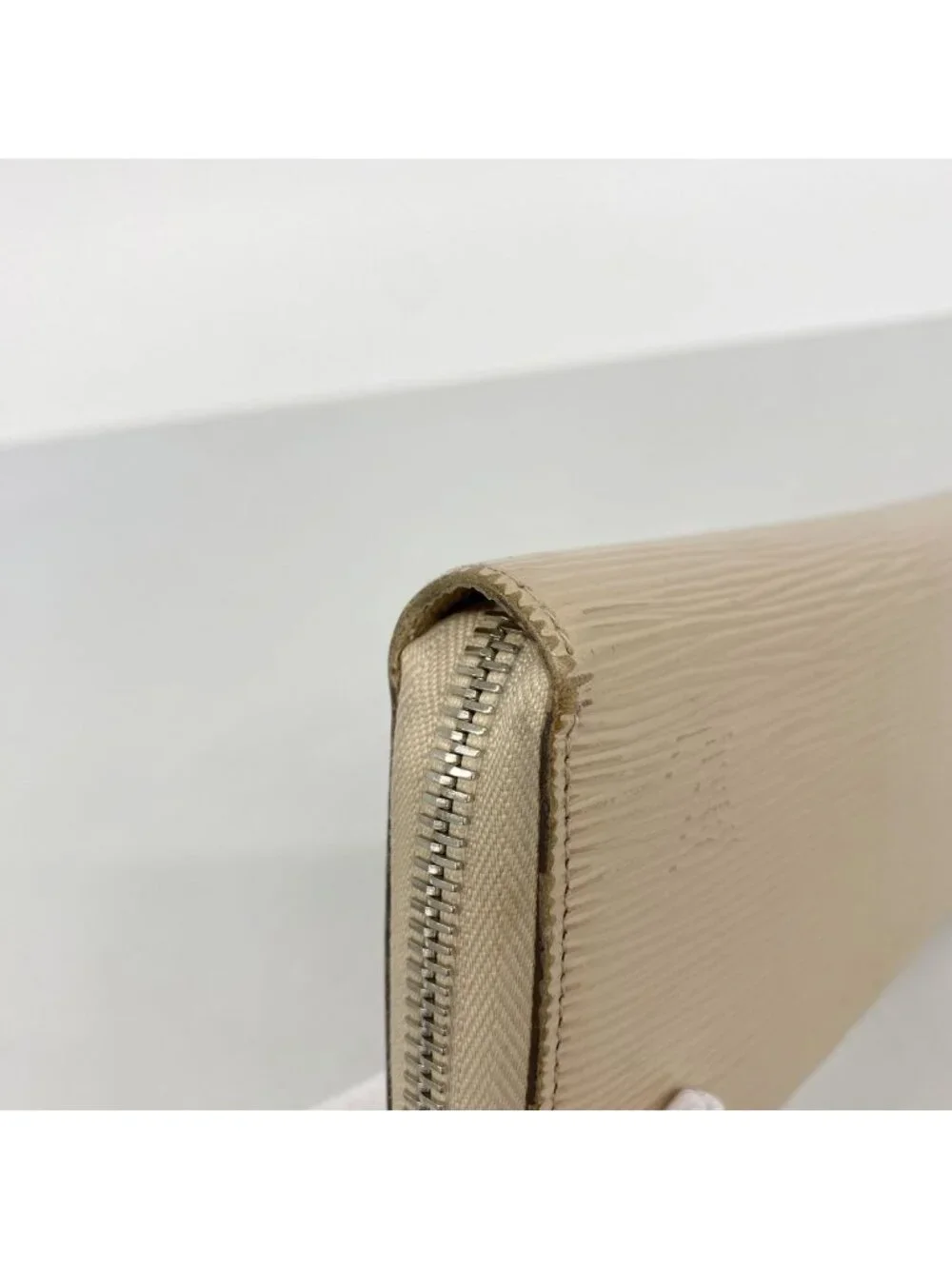 Louis Vuitton Wallet Epi Zippy Dune